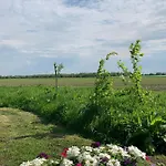 Bed & Breakfast Fields 1216