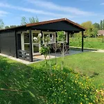 Bed & Breakfast Fields 1216